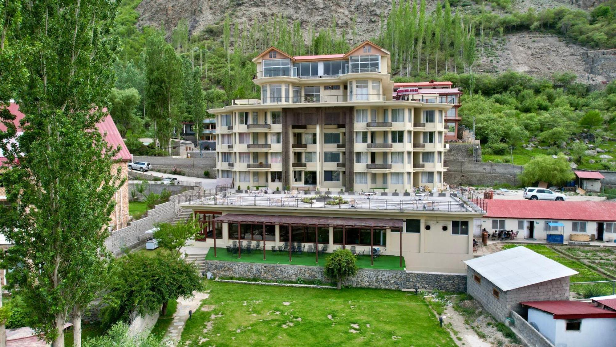 Tibet Hotel Skardu Extérieur photo