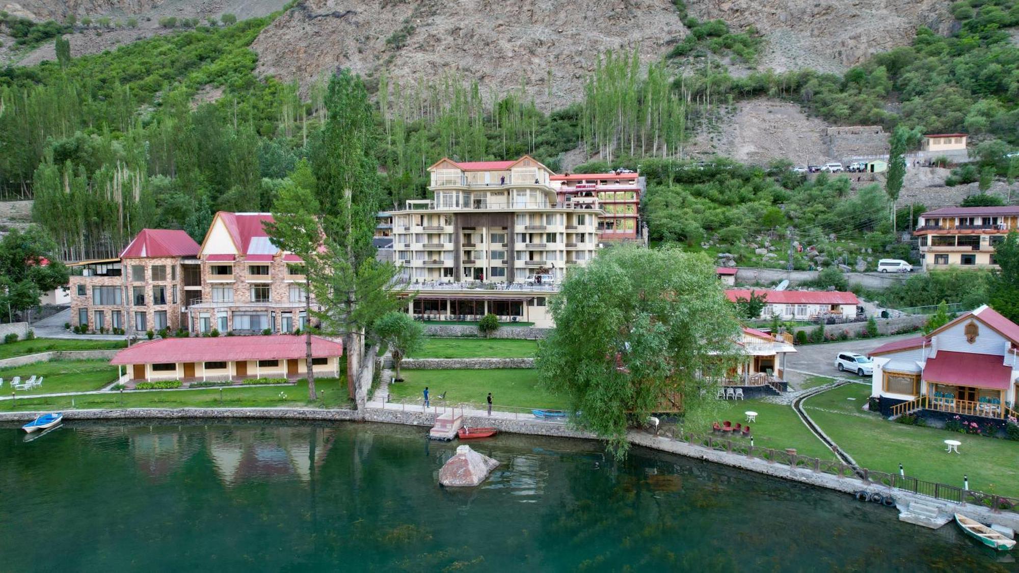 Tibet Hotel Skardu Extérieur photo